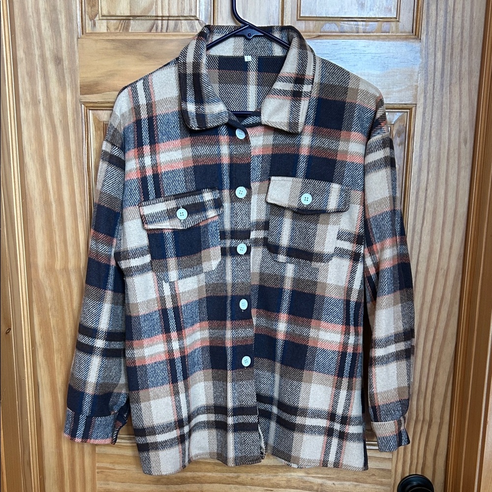 Women’s Plaid Button-Up Shacket
